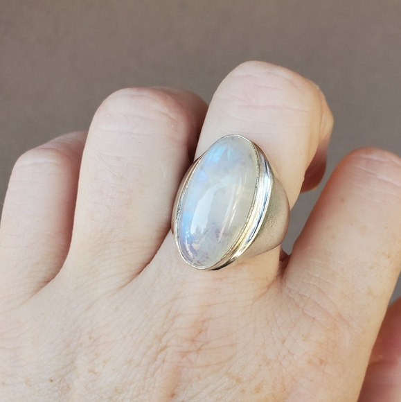 New Men's Rainbow Moonstone 925 Silver Ring. - Picture 10 of 11